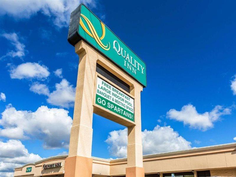 Quality Inn University Лансинг Екстериор снимка