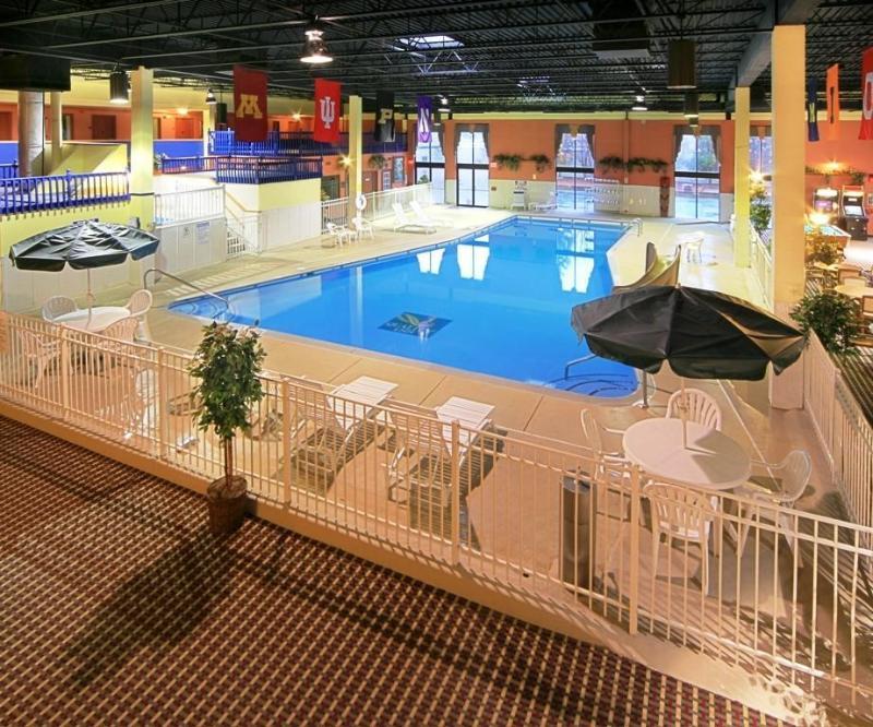 Quality Inn University Лансинг Екстериор снимка